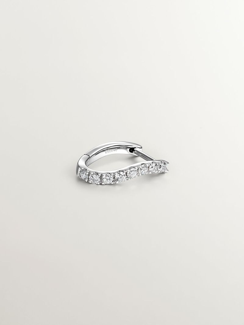 Individual earring of small 18K white gold hoop with diamonds in a wavy shape. image number 2