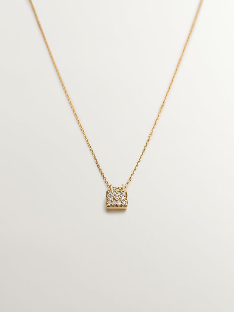 18K Yellow Gold Pendant with Diamonds image number 0