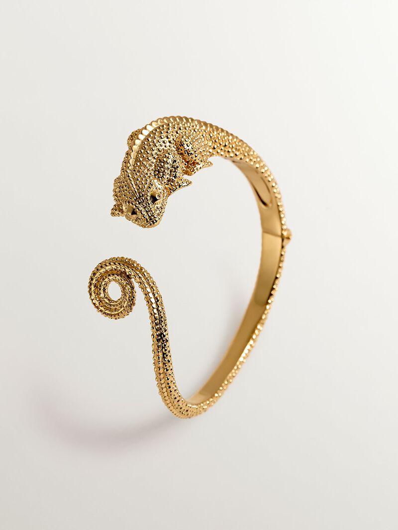 Rigid bracelet made of 925 silver, bathed in 18K yellow gold with a chameleon shape. image number 2