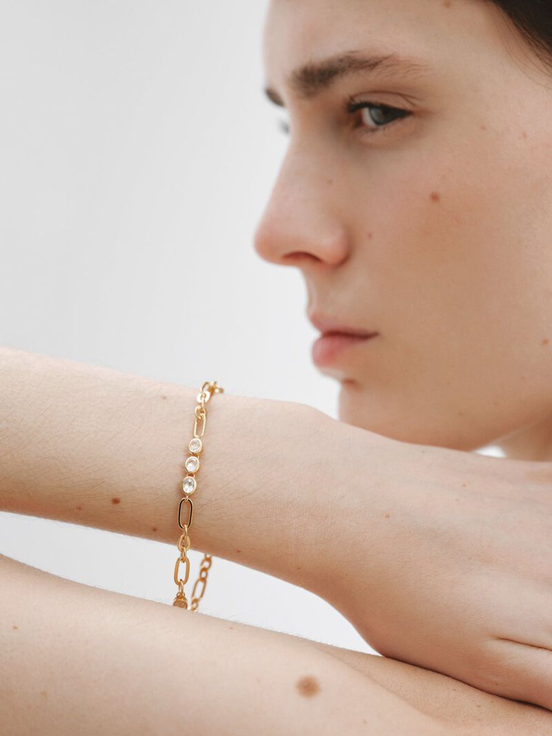 18K yellow gold plated 925 silver chain bracelet with white topazes image number 3
