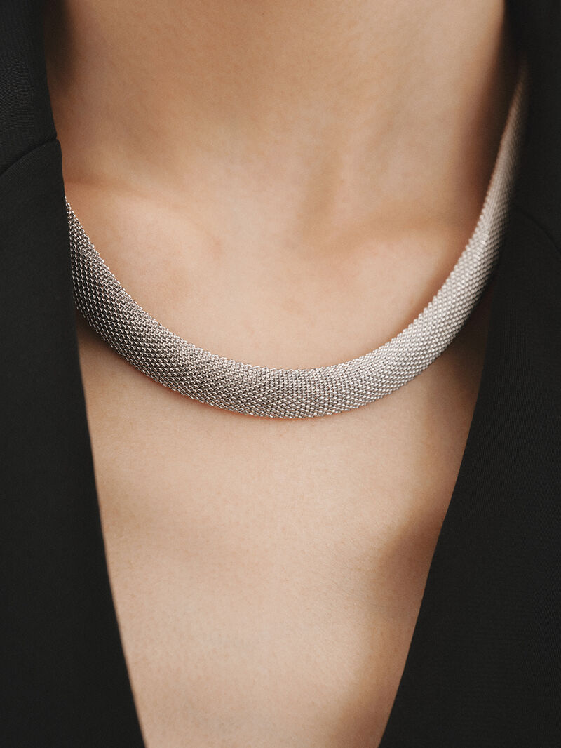 Rigid 925 silver pendant with mesh image number 1