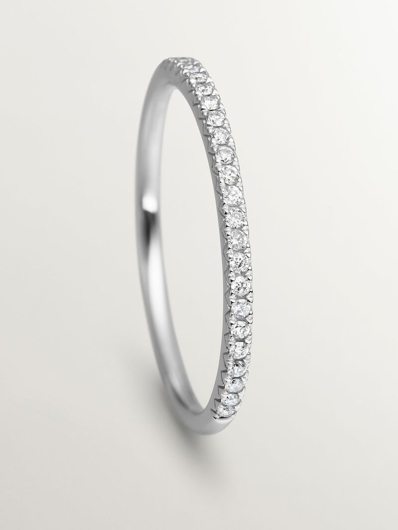 18K white gold ring with diamonds image number 4