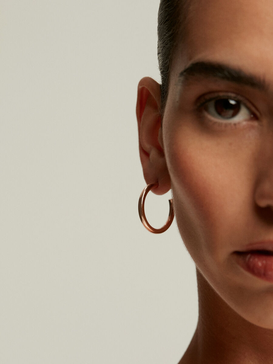 Medium rose gold plated smooth hoop earrings , J01587-03, hi-res