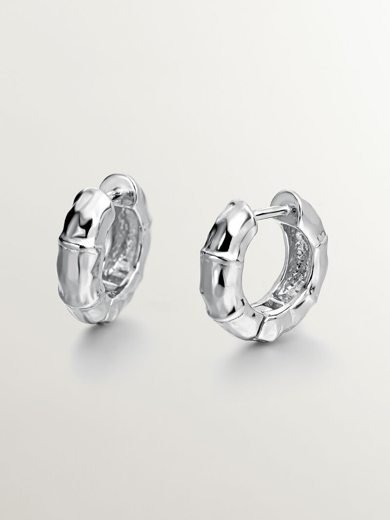 Small 925 silver hoop earrings with bamboo texture. image number 0
