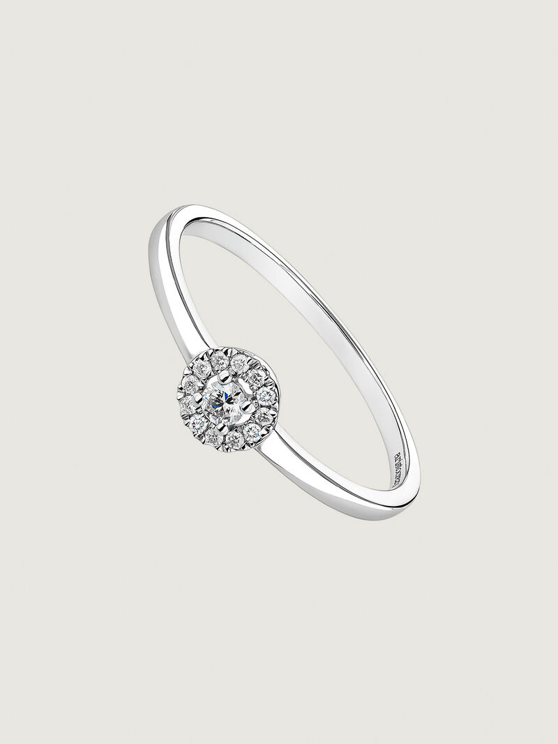 18K white gold ring with a halo of 0.05 cts diamonds. image number 0