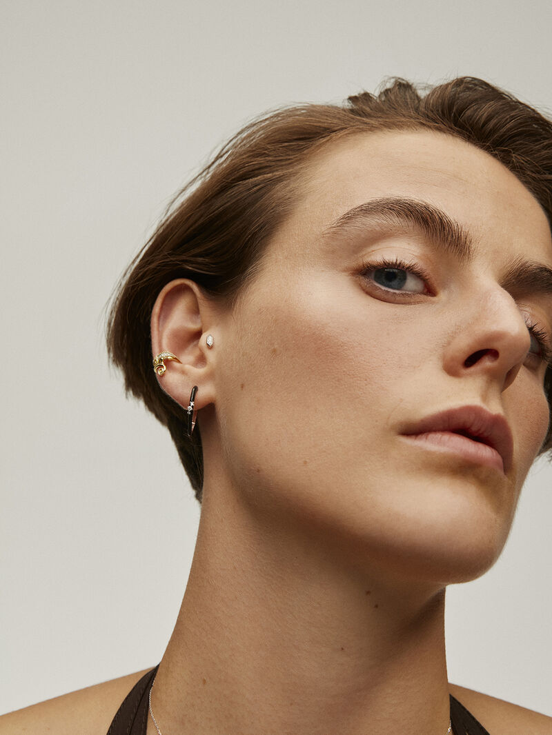 18K White Gold Hexagonal Piercing with Diamonds image number 5