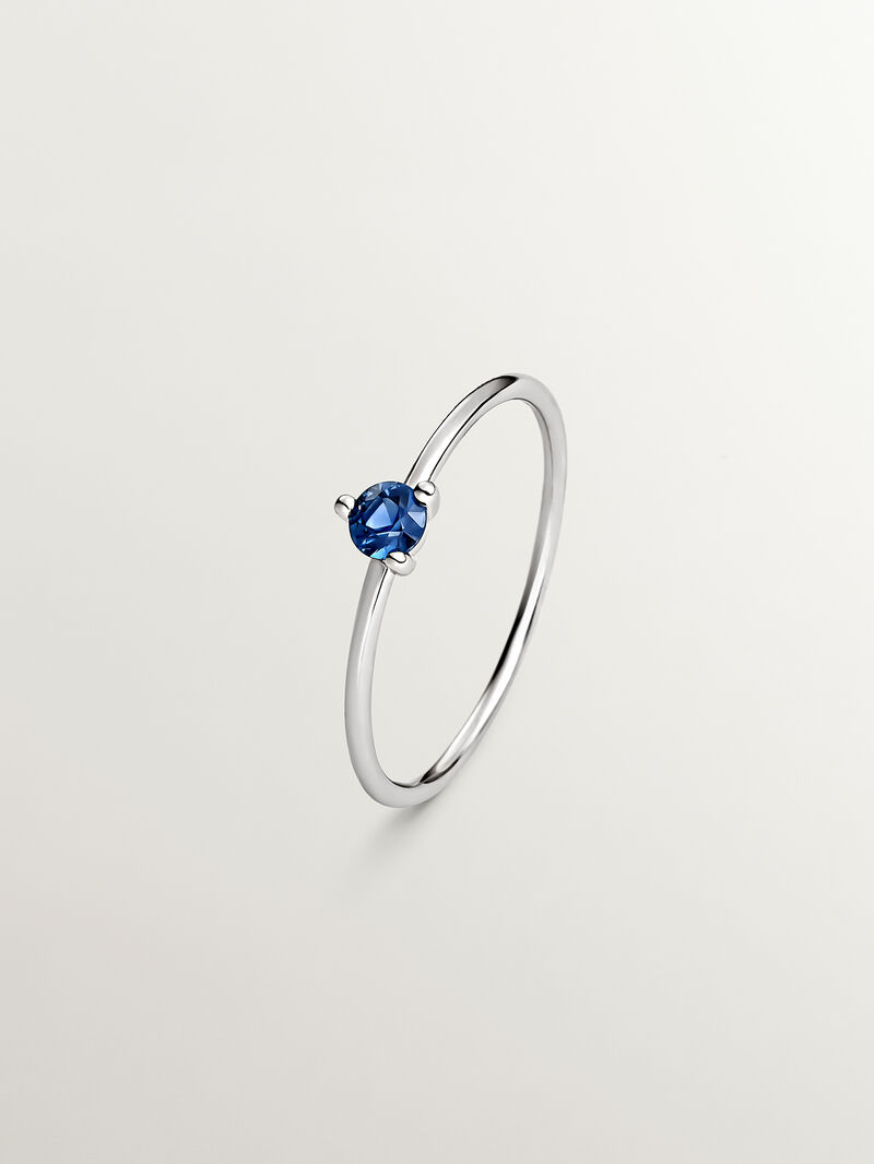9K White Gold Ring with Blue Sapphire image number 0