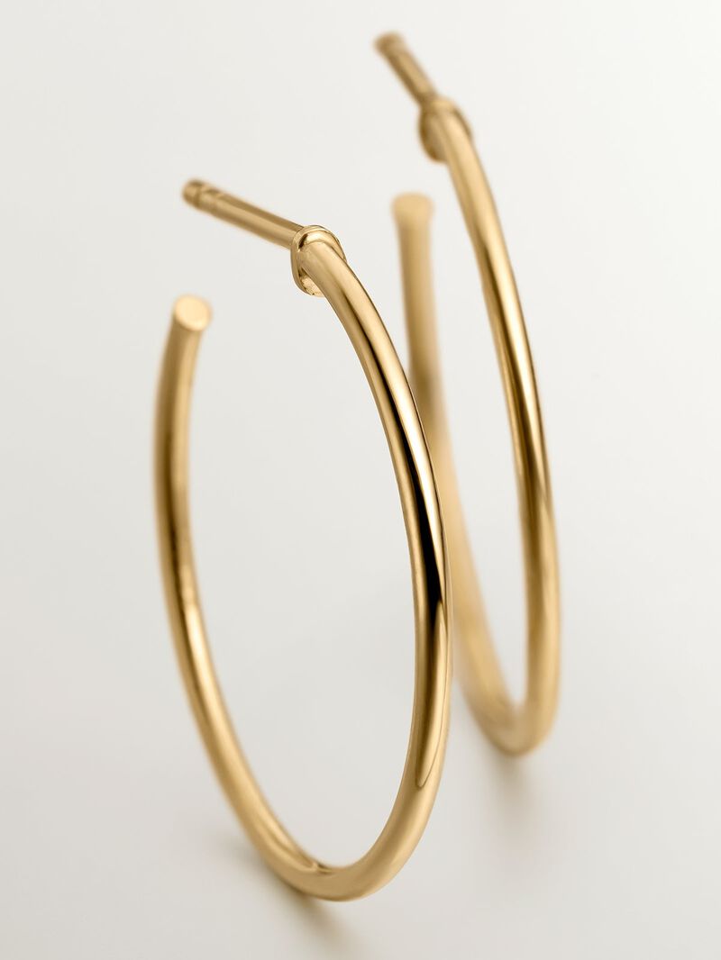 Medium hoop earrings made of 925 silver, coated in 18K yellow gold. image number 4