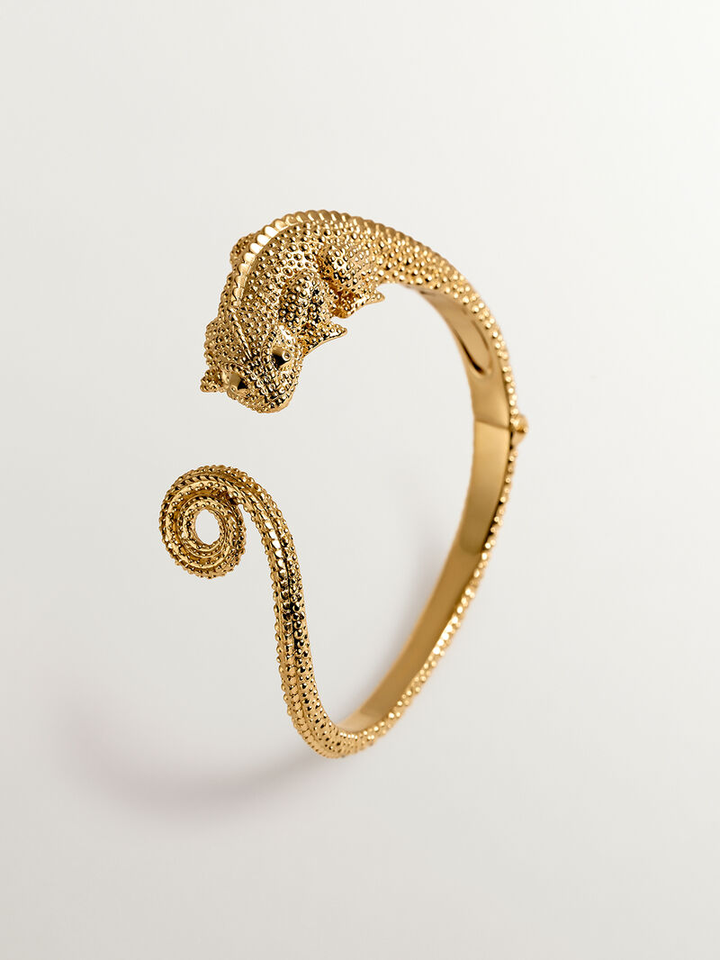Rigid bracelet made of 925 silver, bathed in 18K yellow gold with a chameleon shape. image number 2