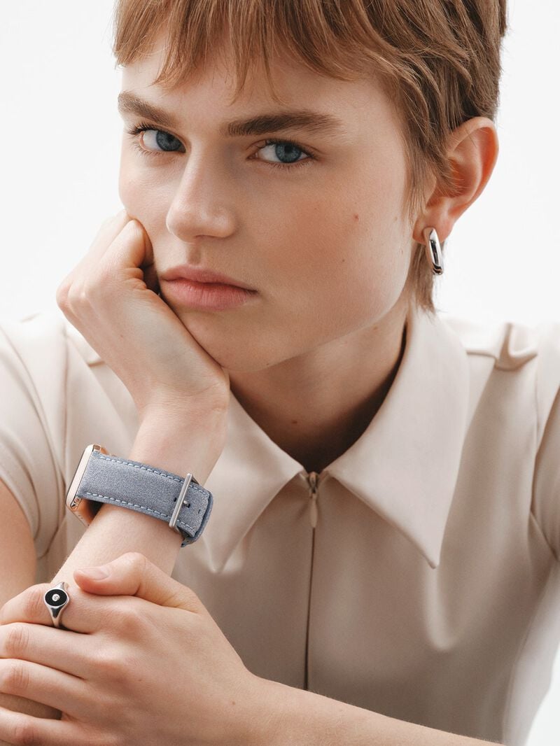 Grey leather band for Apple Watch image number 3