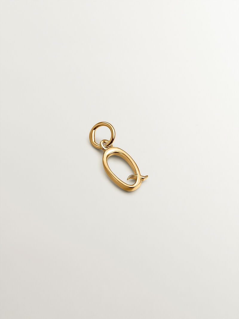 18K yellow gold plated 925 silver charm with initial Q. image number 0