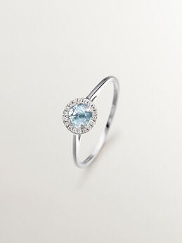 Anillo de plata con piedra topacio azul y orla de zafiros blancos, J01484-01-BT-WS,hi-res
