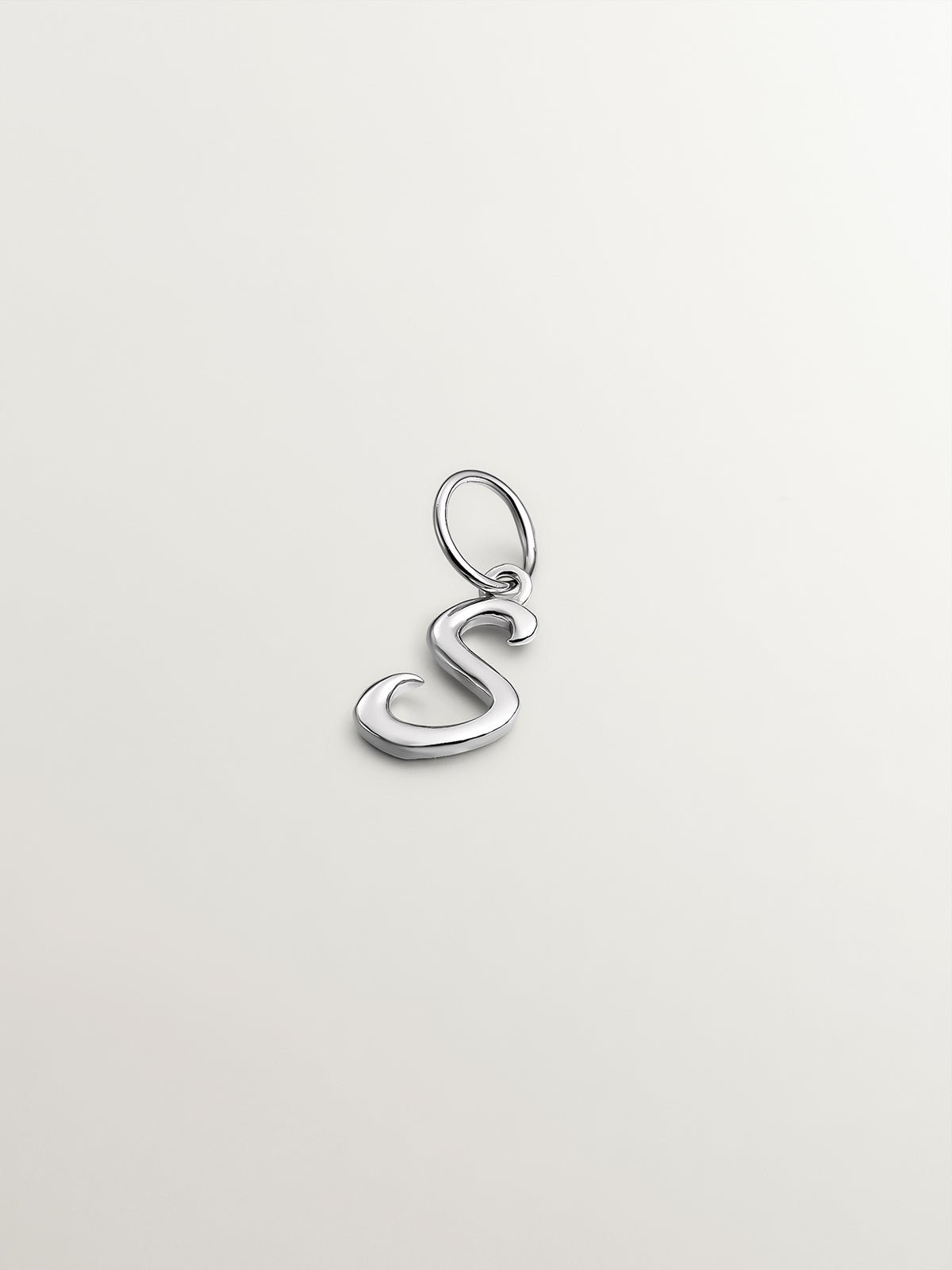 Charm de plata 925 con inicial S