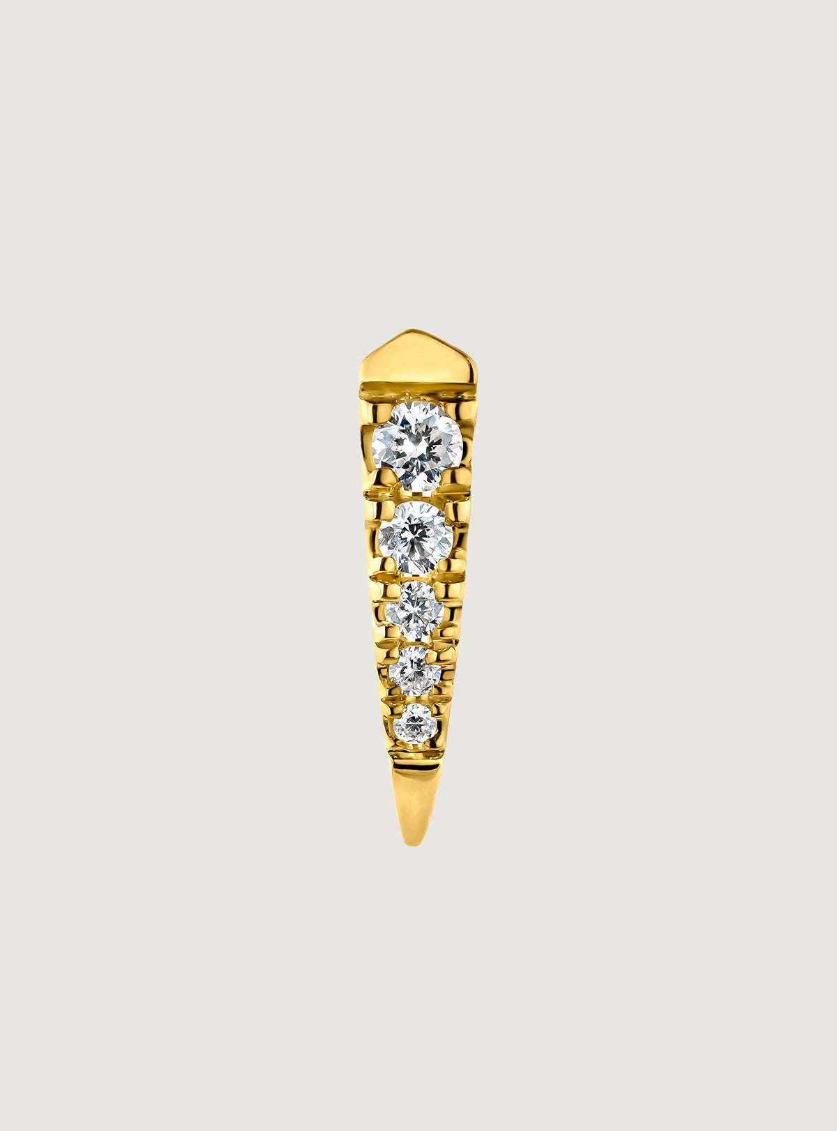 Individual 18K yellow gold earring with diamonds.