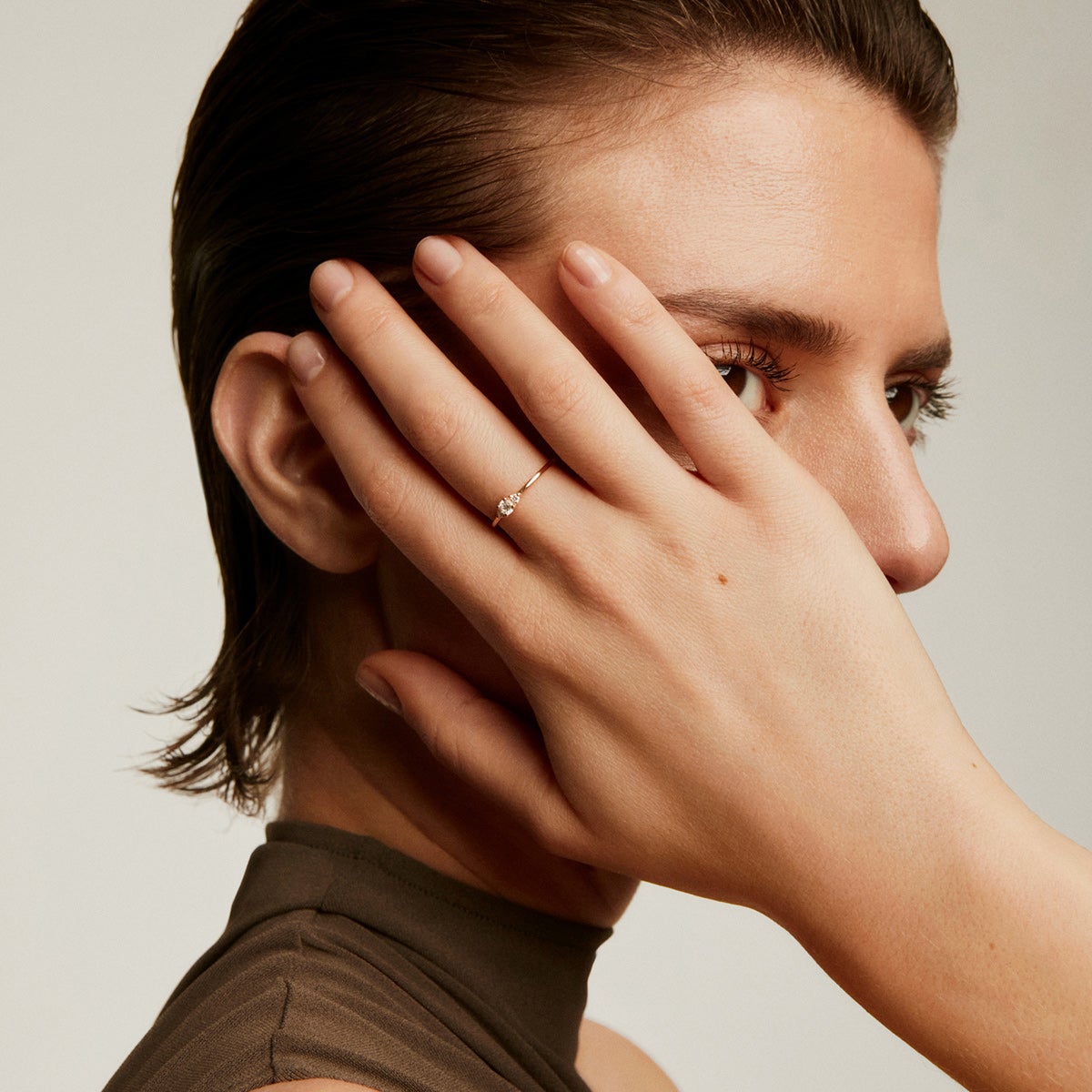 18K rose gold ring with diamonds