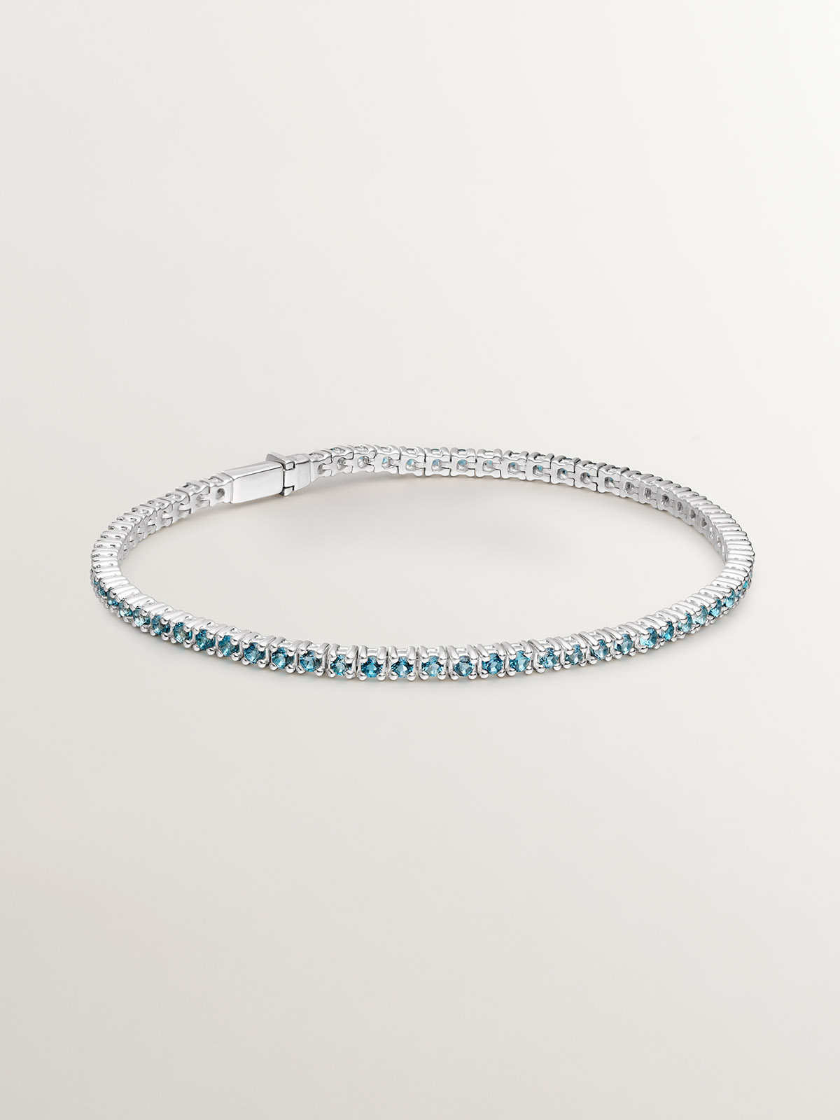 925 Silver bracelet with London blue topaz.