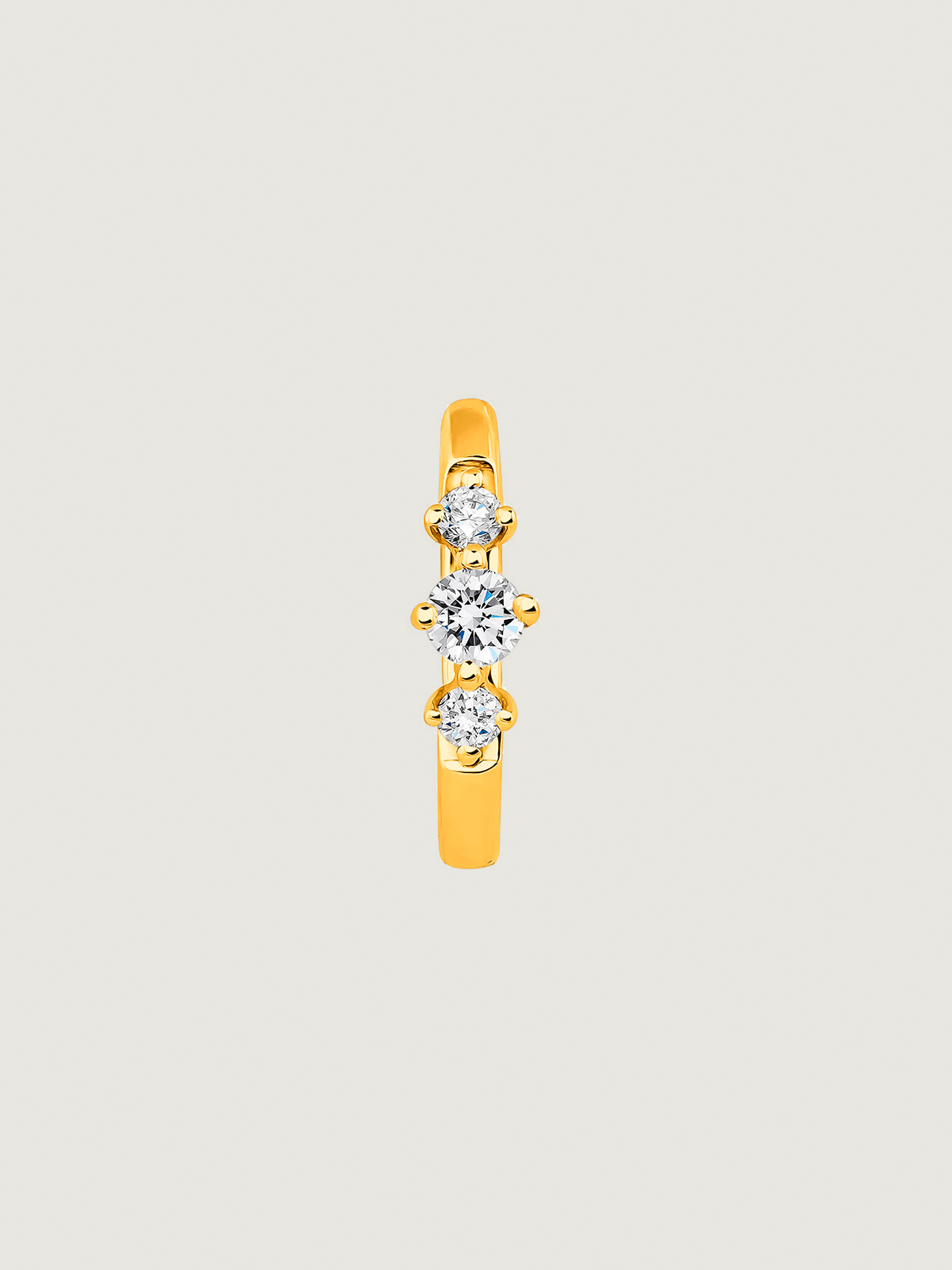 Boucle d'oreille individuelle petite de anneau en or jaune 18K avec triple diamant