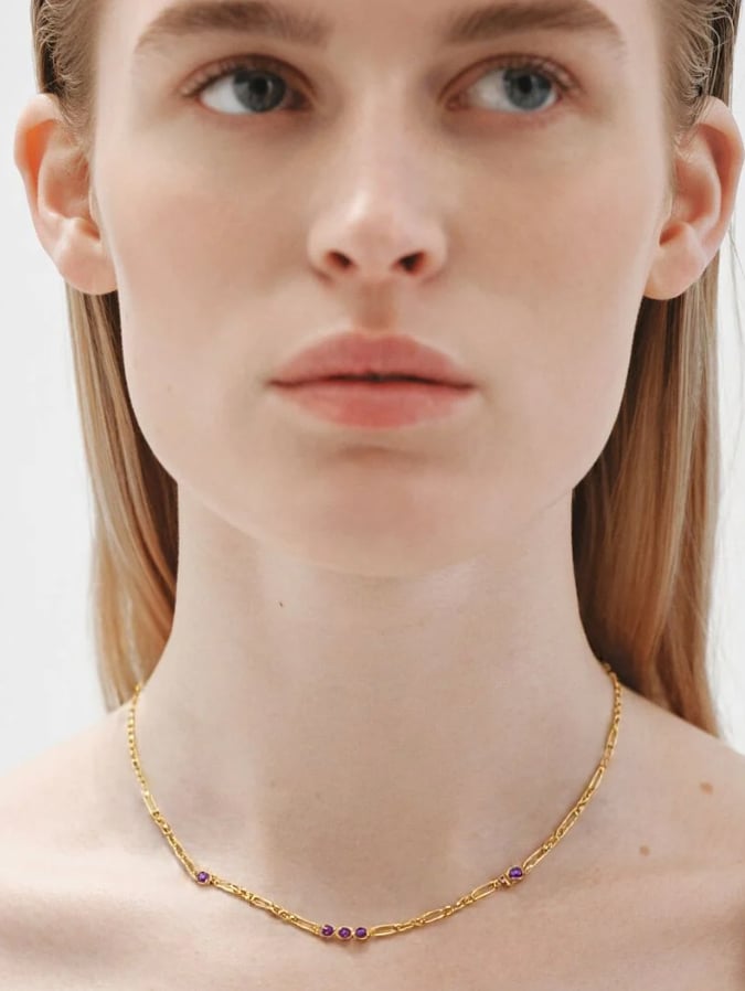 Collar de plata 925 bañada en oro amarillo de 18K con rodolitas rojas