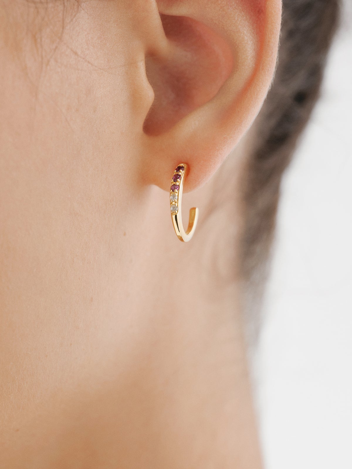 18K yellow gold plated 925 silver hoop earrings with purple rhodolites and white topazes