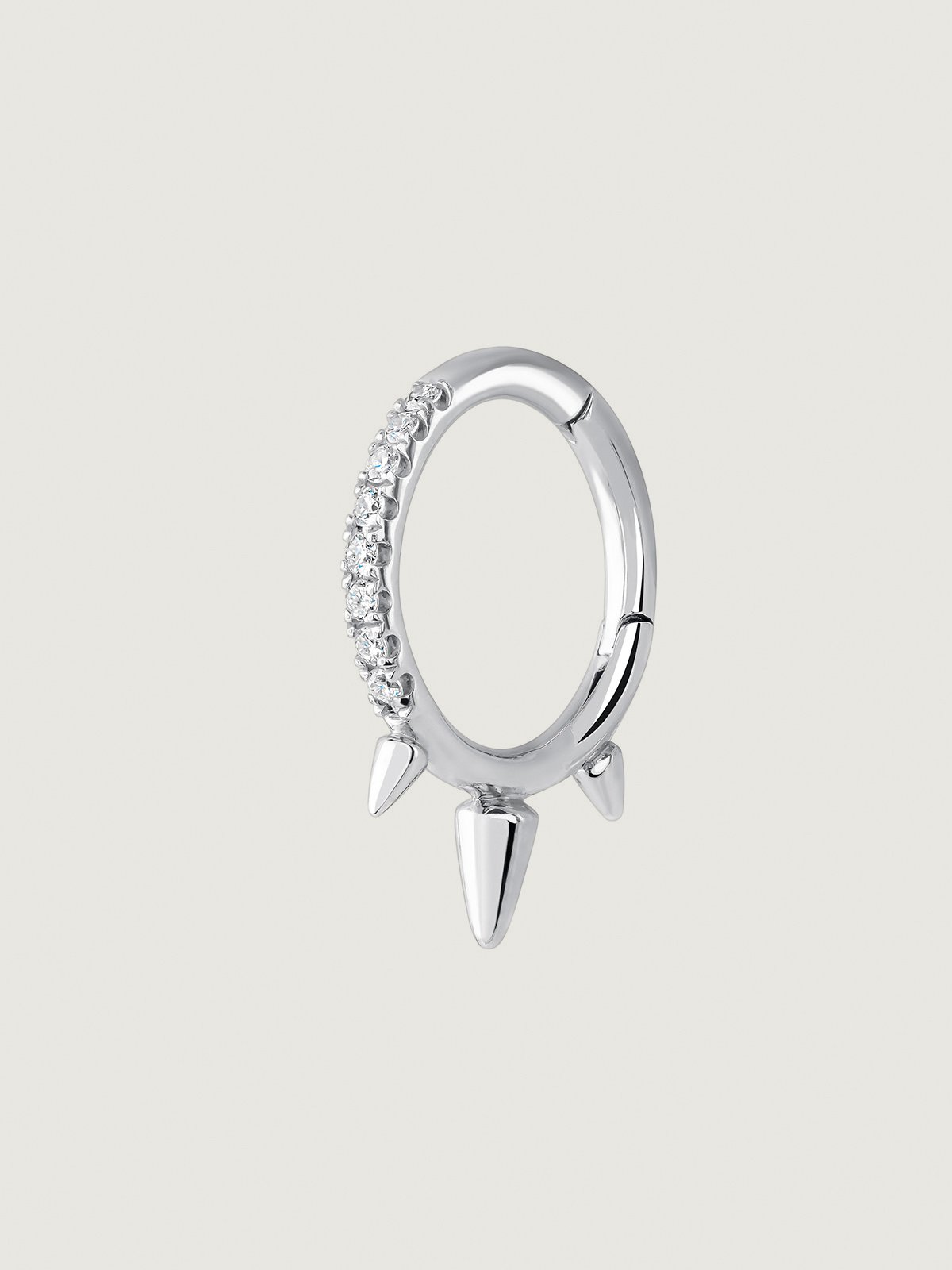 Boucle d'oreille individuelle de petit anneau en or blanc 9K avec des pointes et des diamants