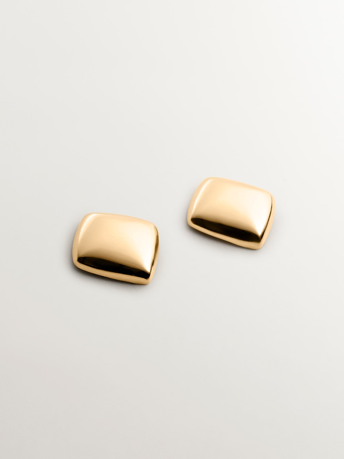 18K yellow gold plated 925 silver earrings with square shape