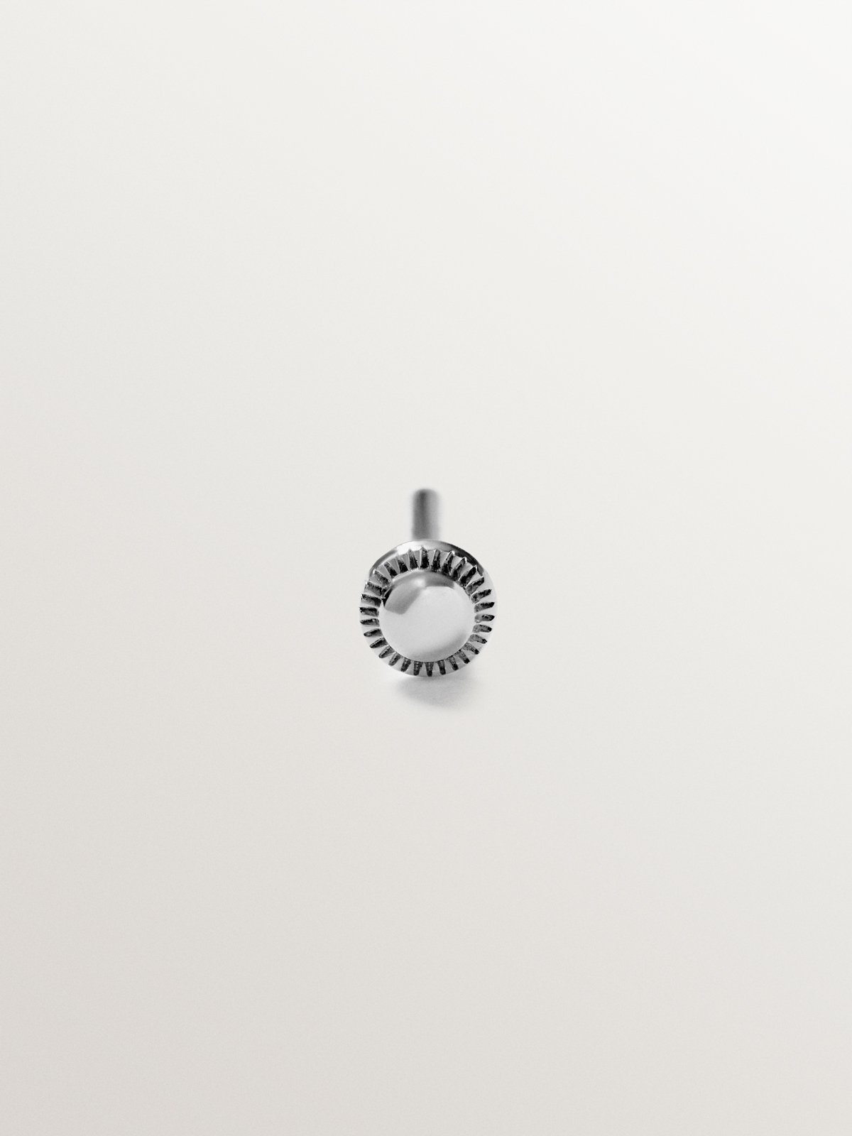 Cierre piercing de 5,5mm de oro blanco