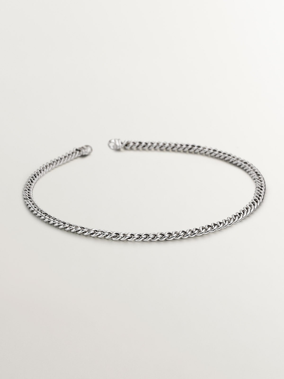 Cadena de eslabones barbados de plata 925