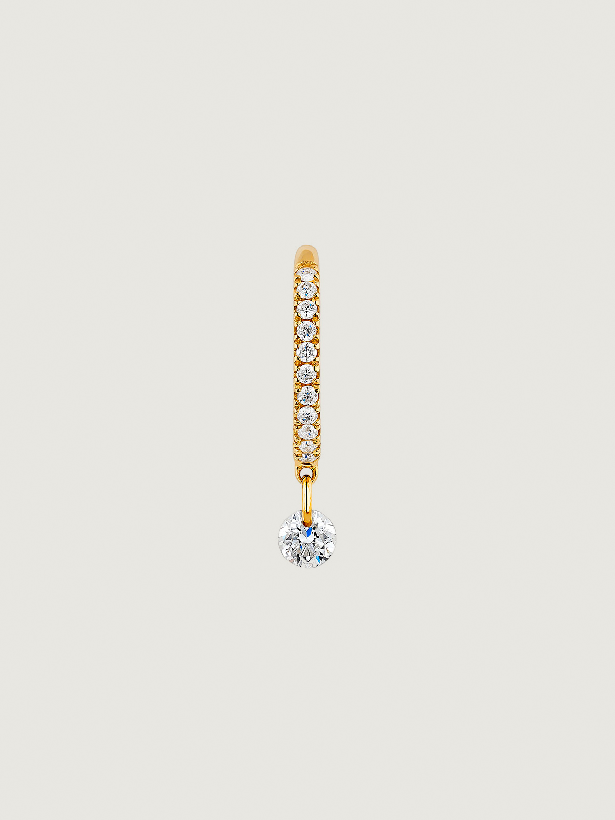 Boucle d'oreille individuelle de petit anneau en or jaune 18K avec des diamants