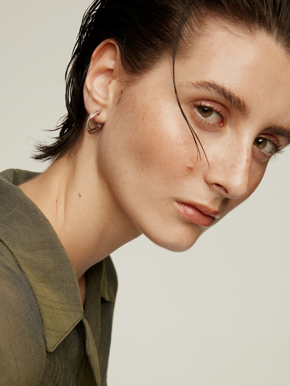 925 Silver triple hoop earrings with white topaz.