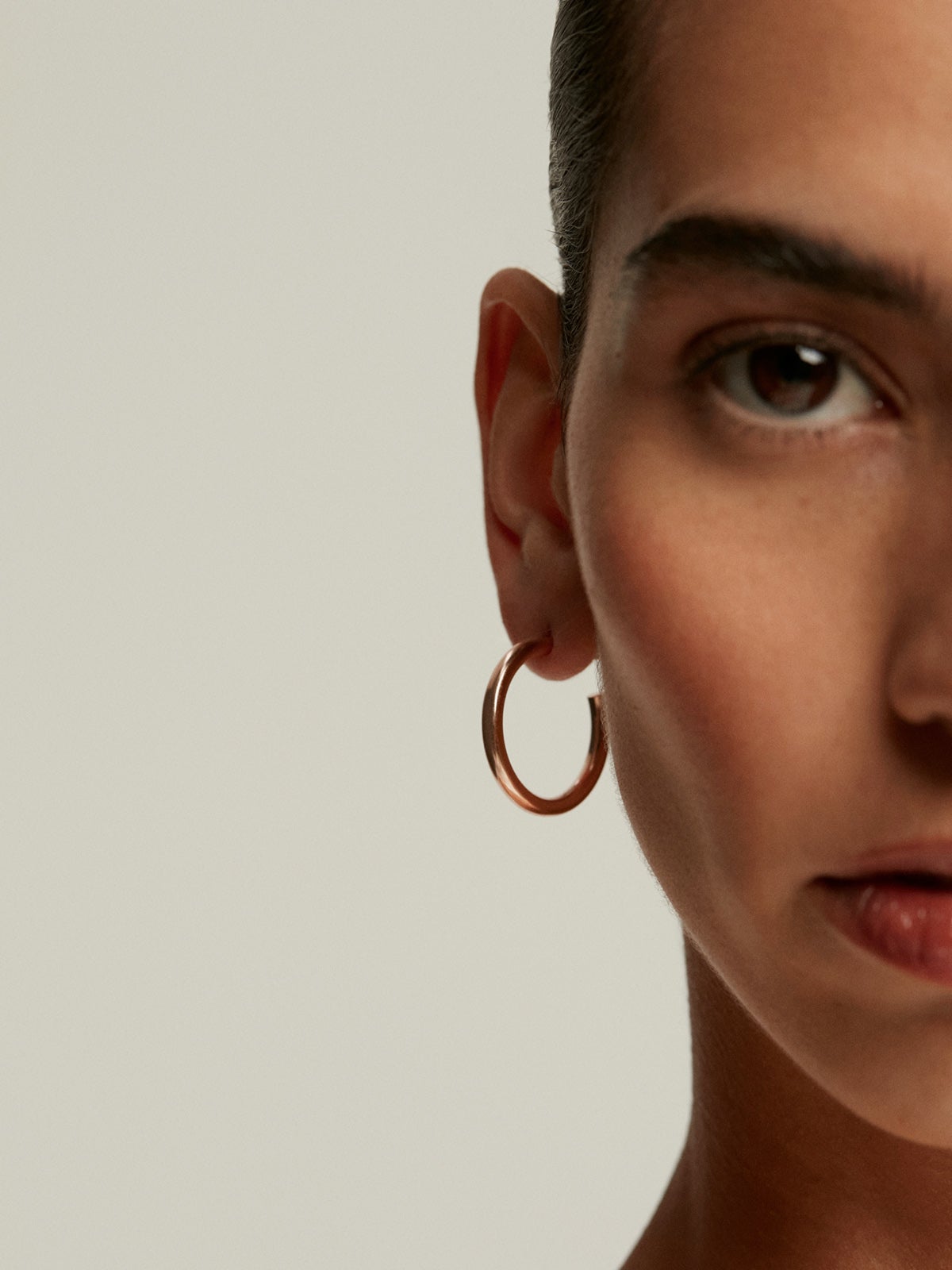 Pendientes de aro medianos de plata 925 bañada en oro rosa de 18K