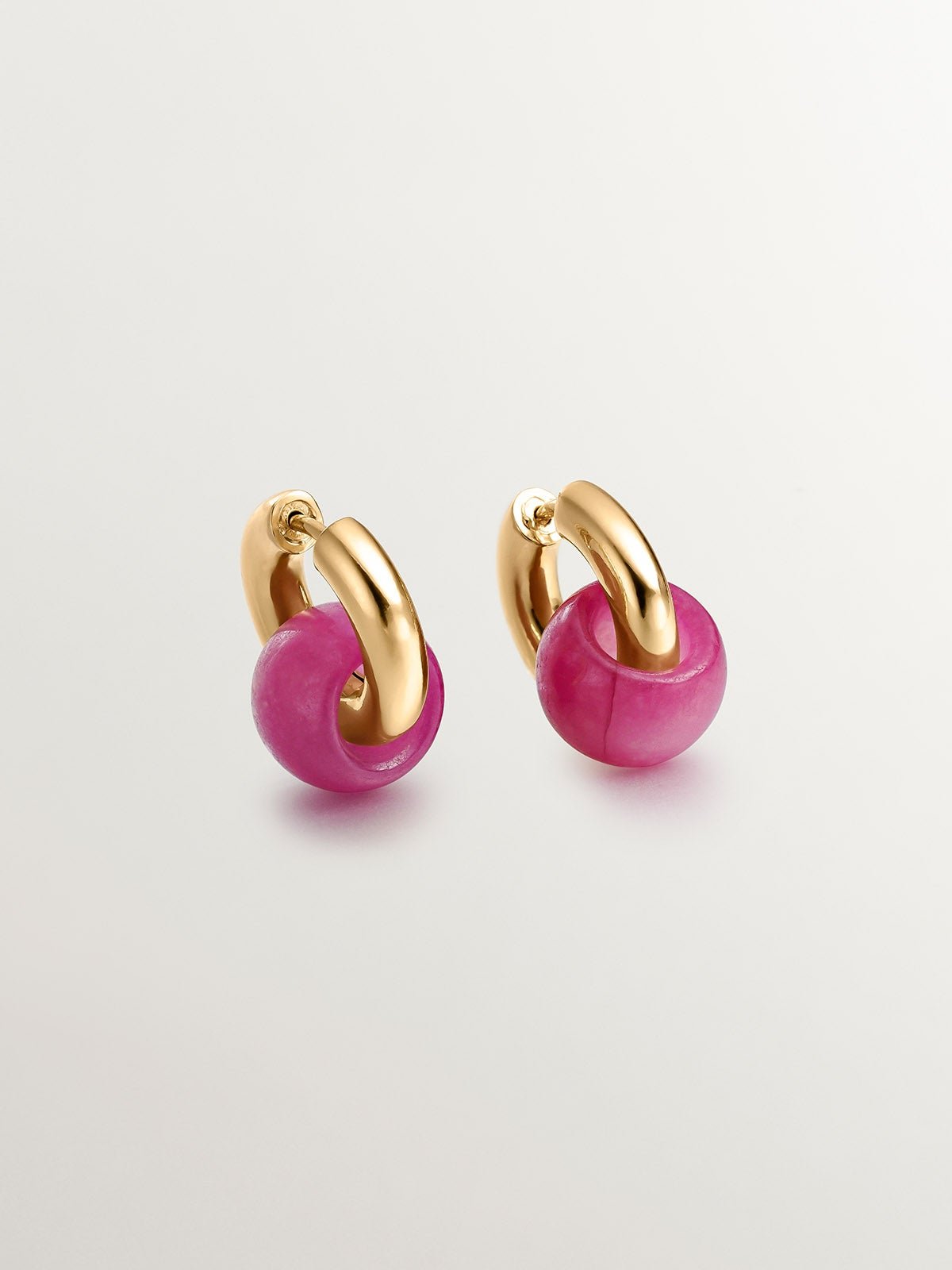 Pendientes de plata 925 bañada en oro amarillo de 18K con jade rojo
