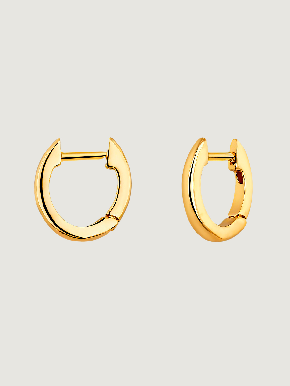 Small hoop earrings made of 925 silver, bathed in 18K yellow gold