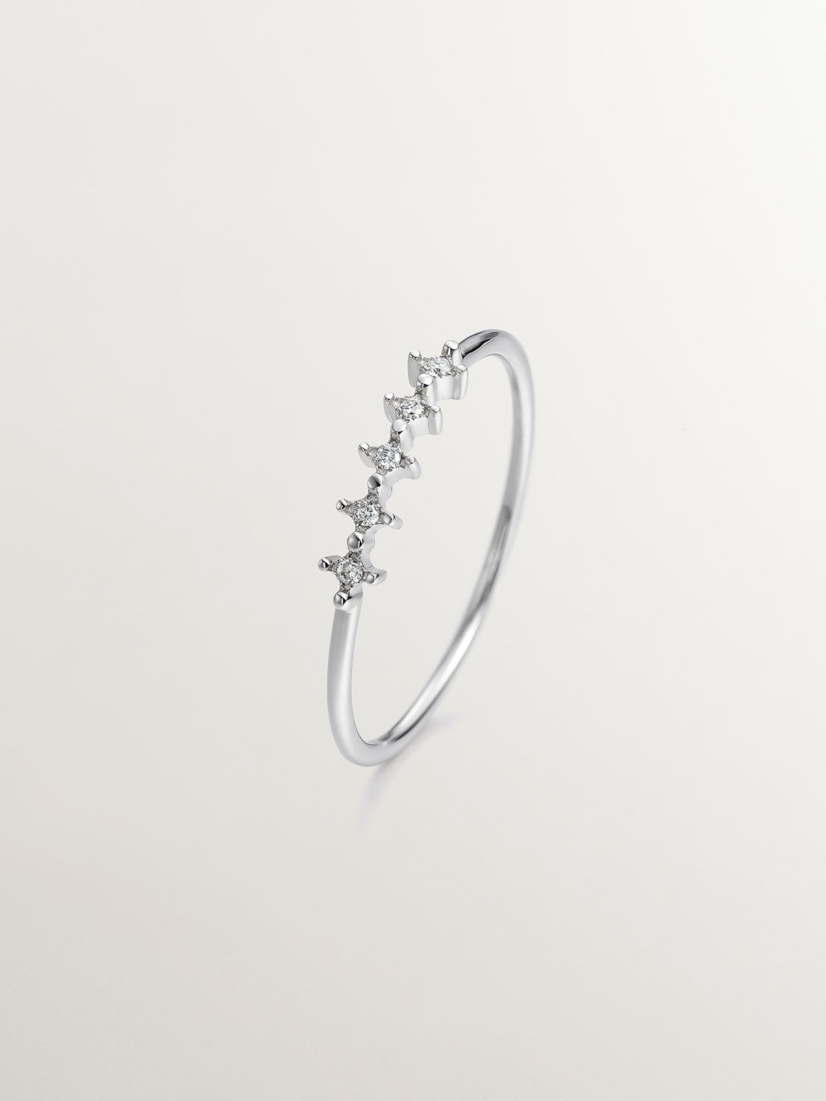18K white gold cinquillo ring with diamonds 0.025 cts