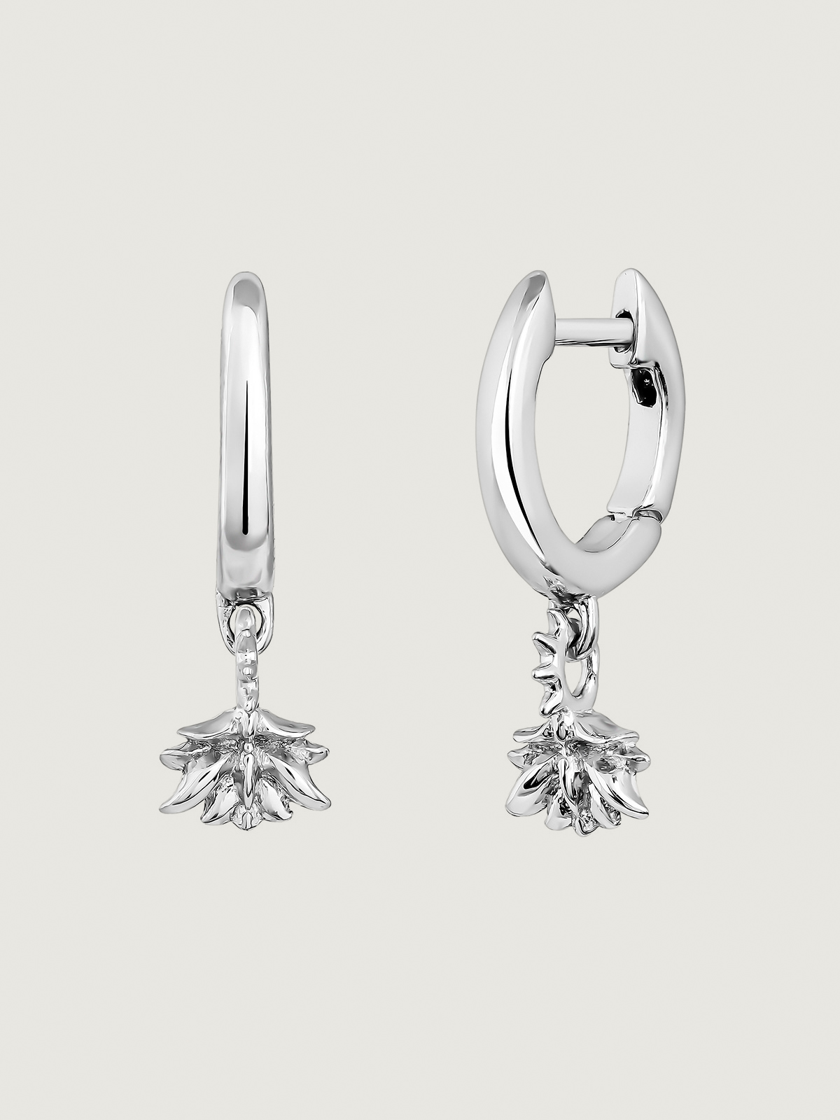 Pendientes de aro pequeños de plata 925 con flor de loto