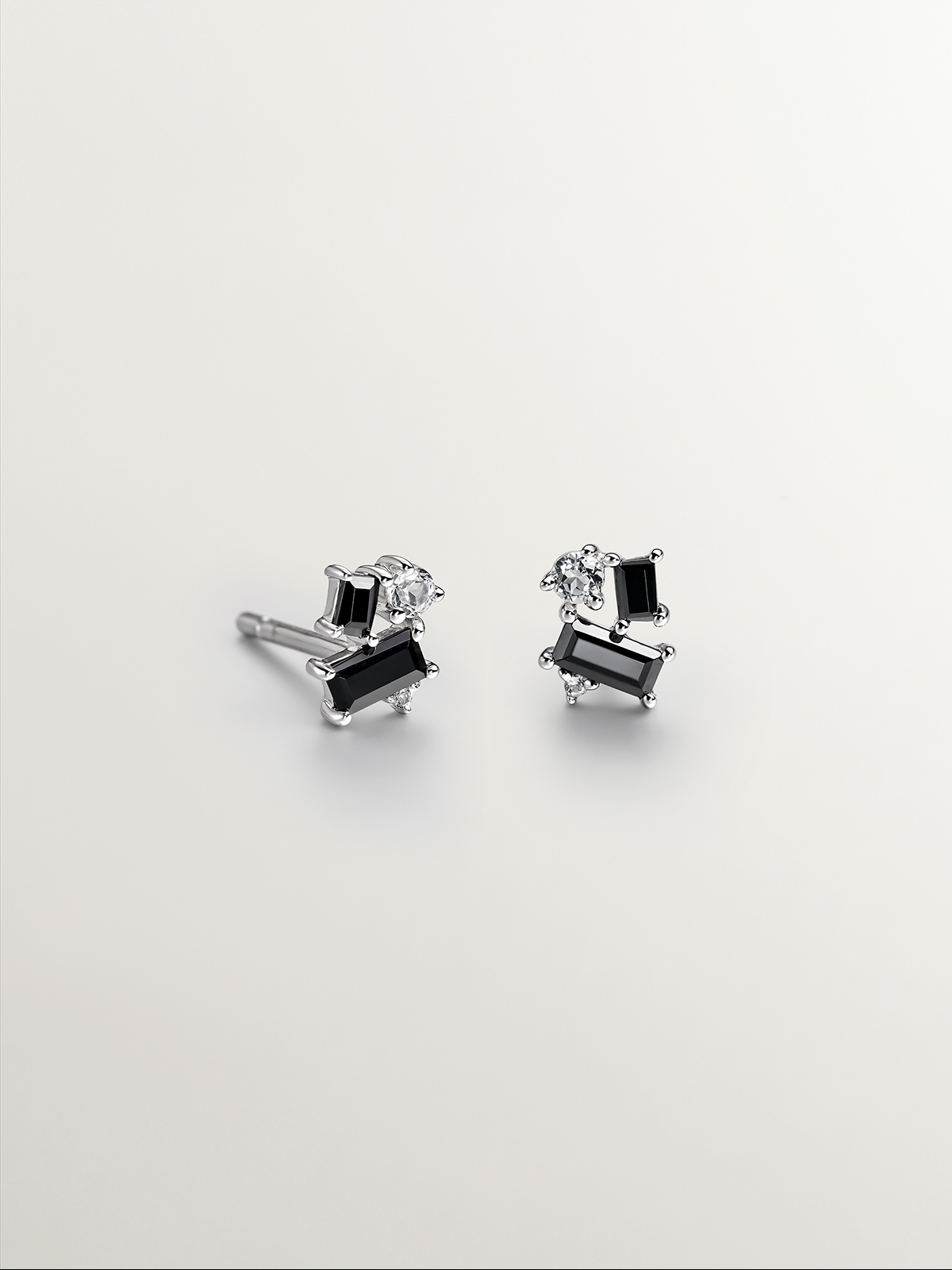 Pendientes de plata 925 con espinelas negras y topacios blancos