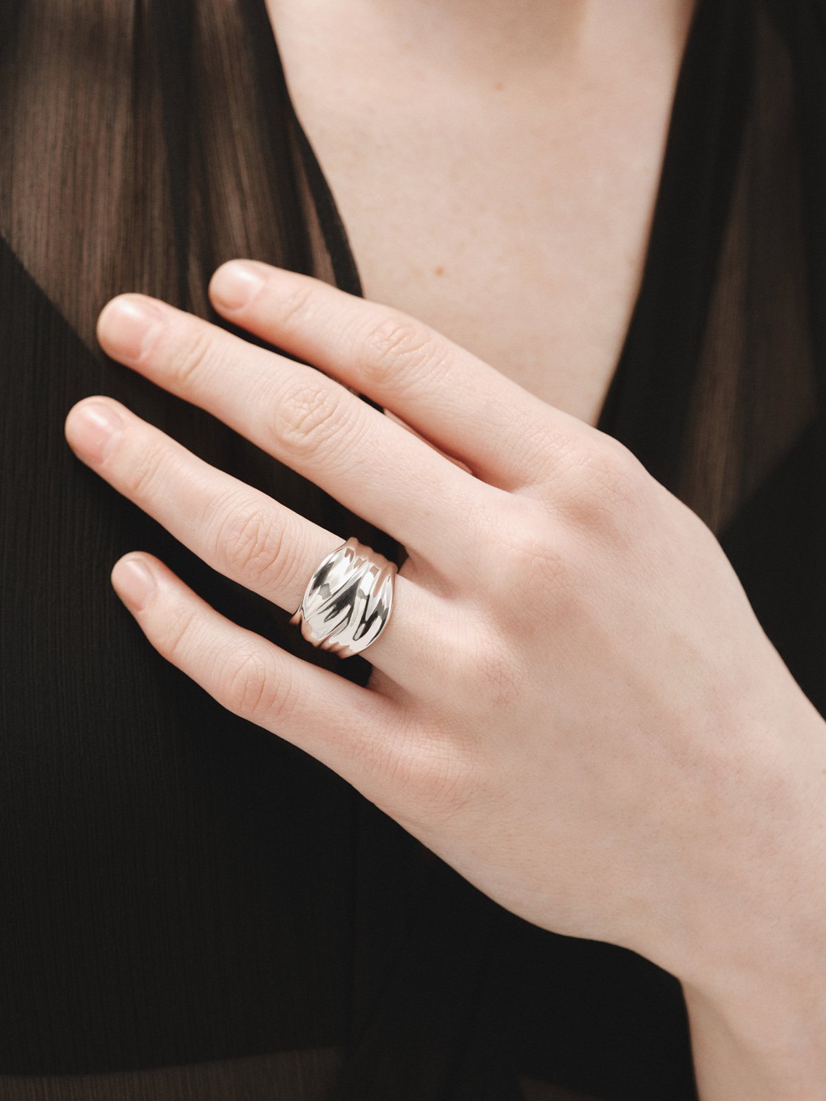 Wide textured 925 silver ring