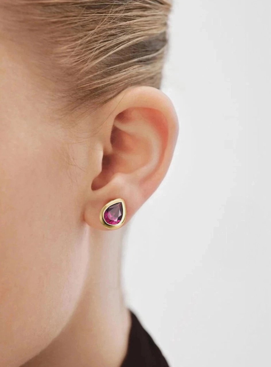 Pendientes de plata 925 bañada en oro amarillo de 18K con rodolitas rosas