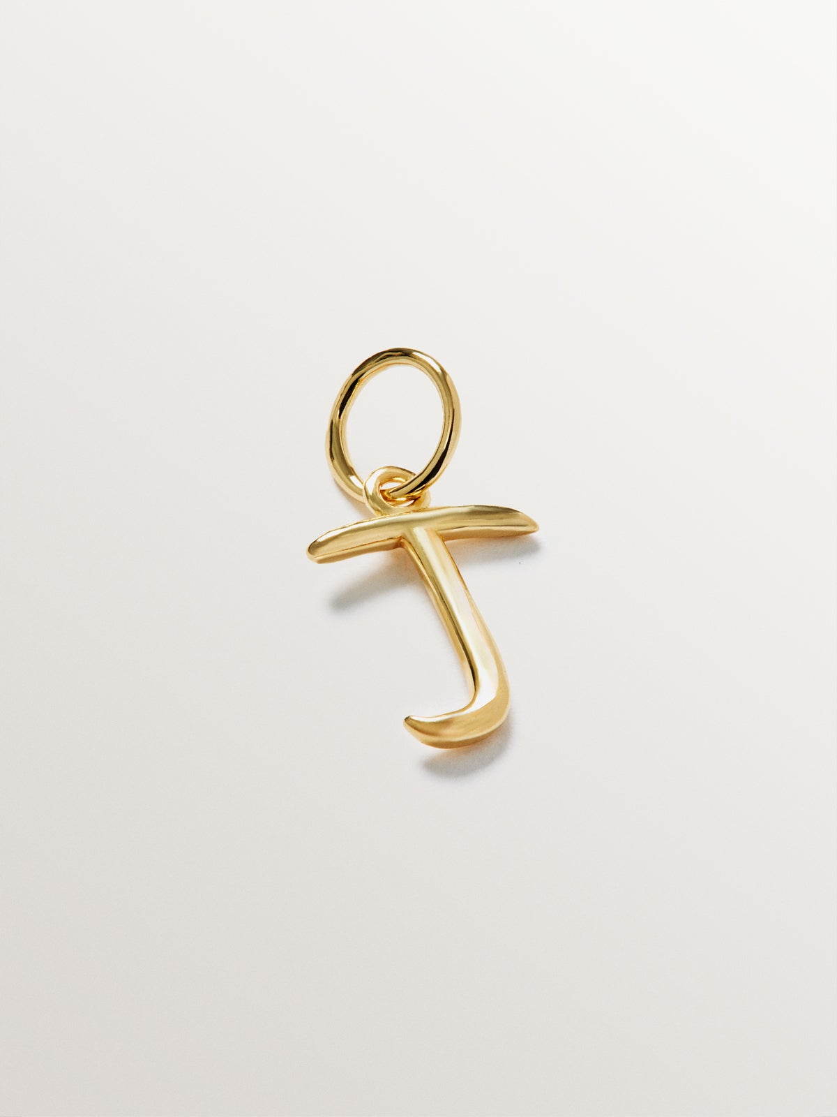 Charm en argent 925 plaqué en or jaune 18K avec l'initiale T