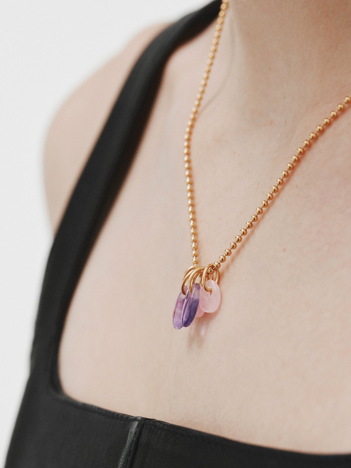 925 silver necklace bathed in 18k yellow gold with purple amethyst and pink agate
