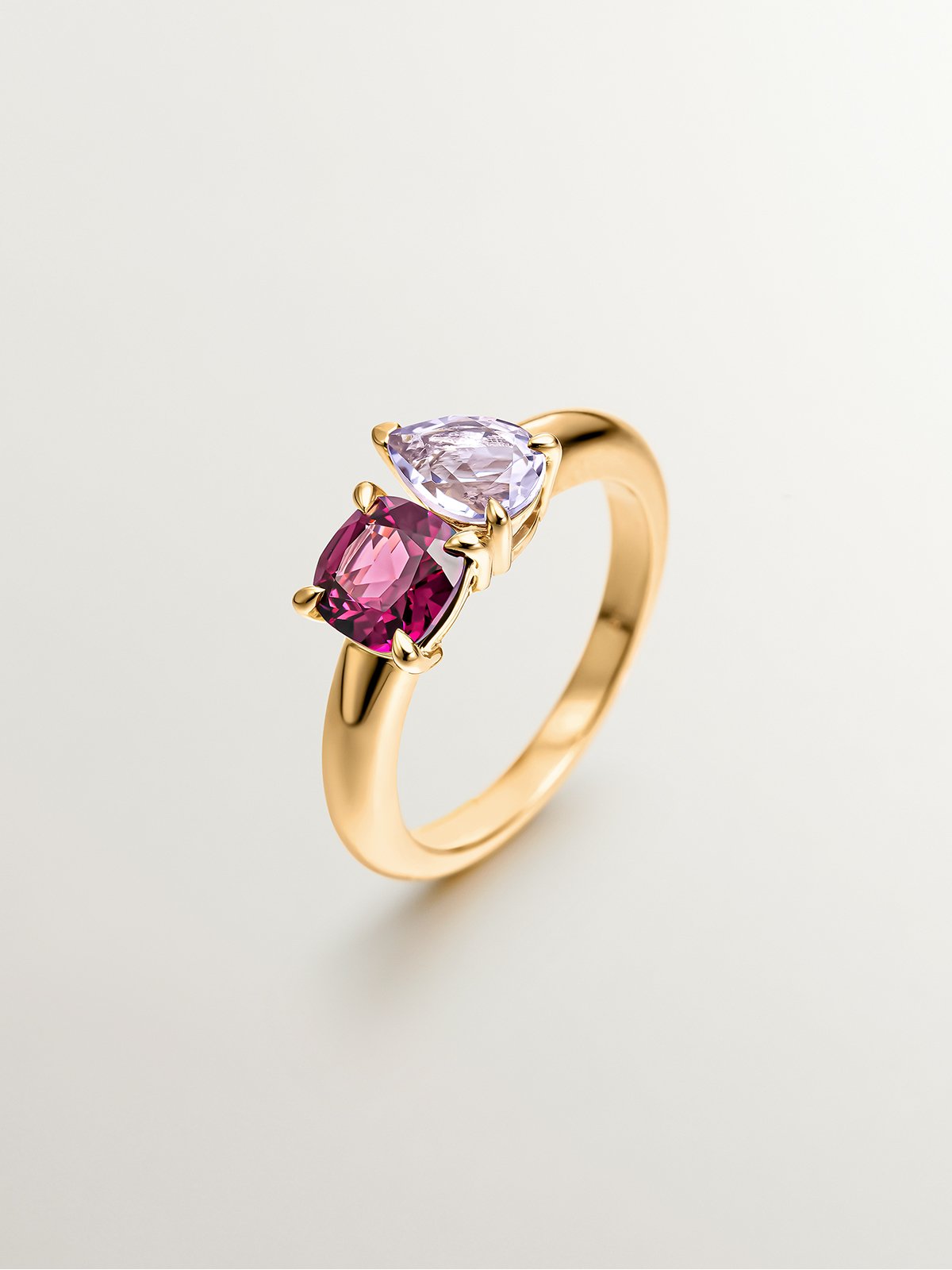 18K yellow gold plated 925 silver ring with rhodolite and pink amethyst