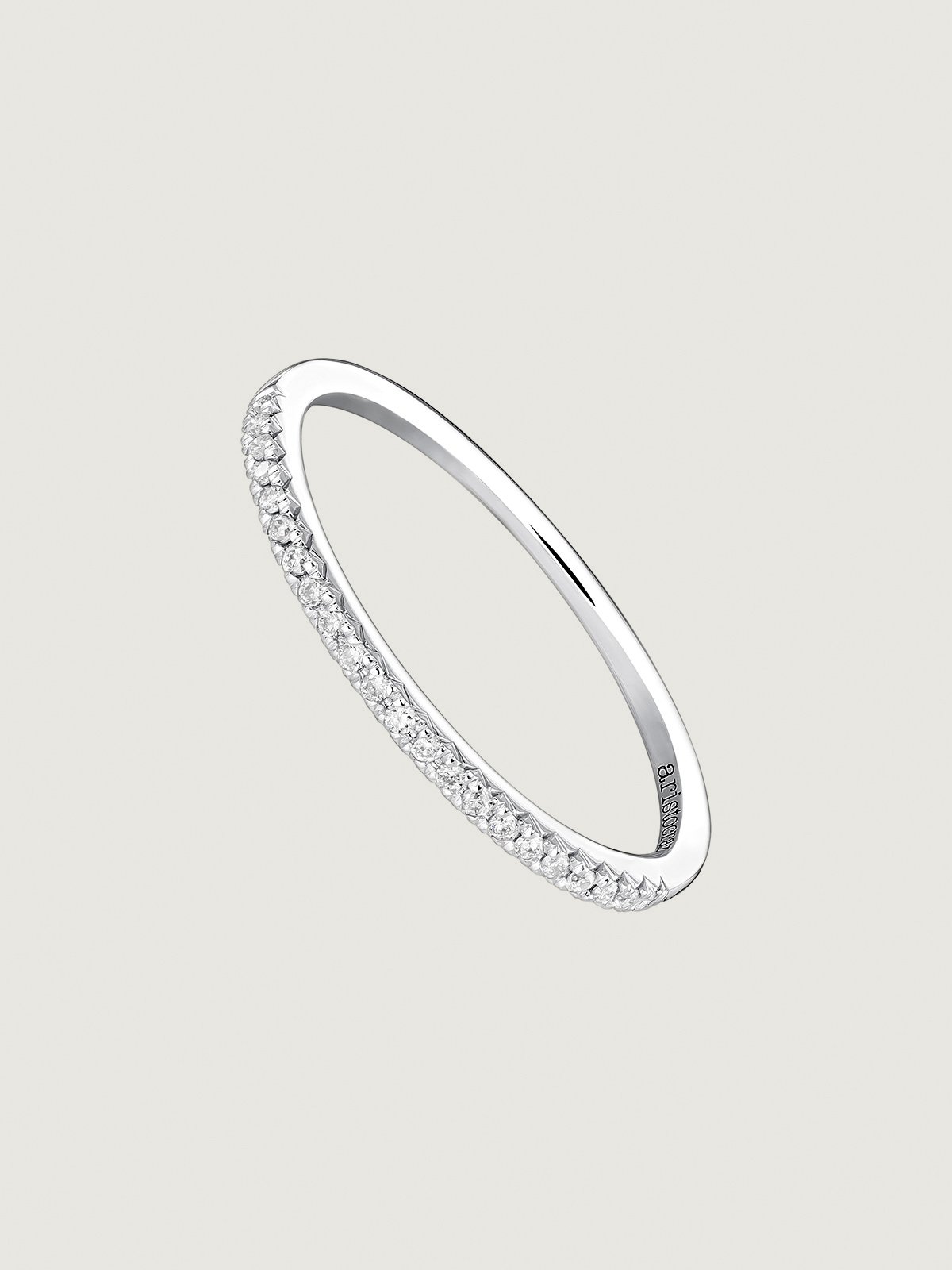 18K white gold ring with 0.09 cts diamonds