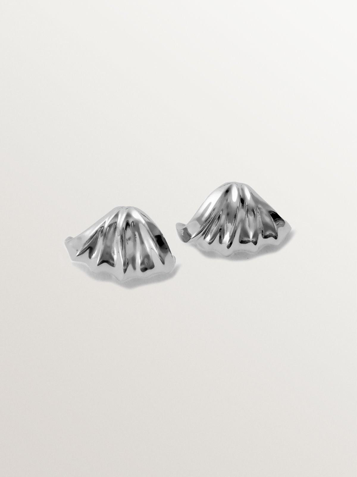 Textured 925 silver earrings