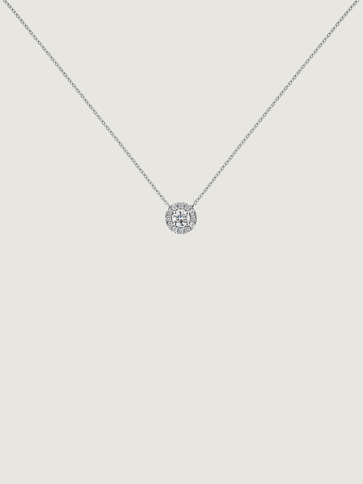 18K white gold pendant with 0.11cts diamond and diamond halo