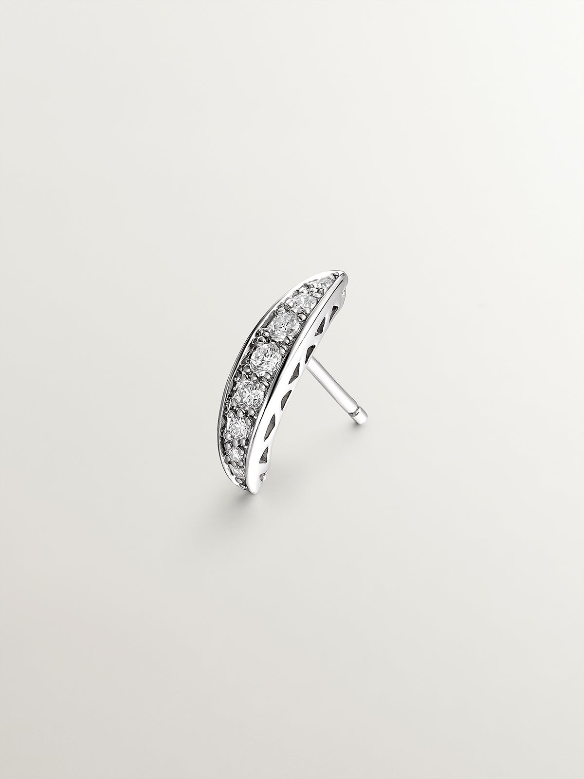 Boucle d'oreille individuelle en or blanc 18 carats avec diamants taille brillant