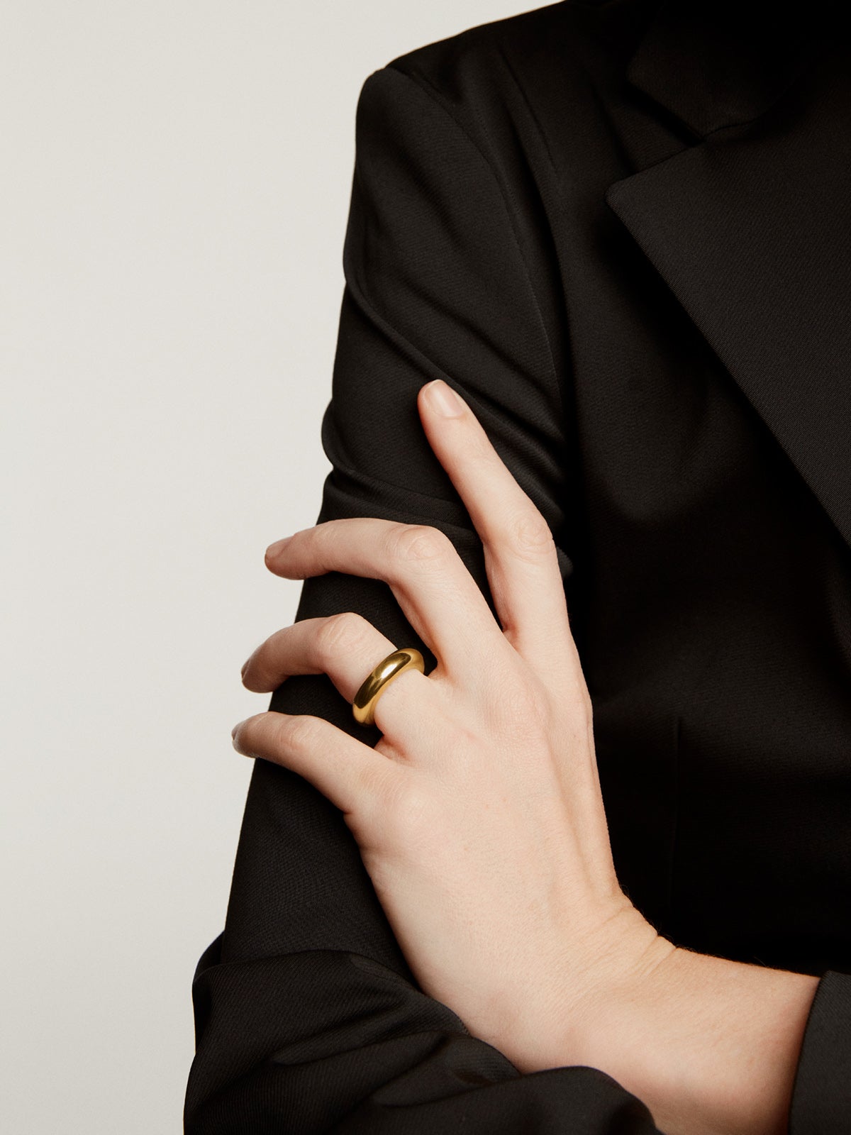 925 thick silver ring in 18k yellow gold