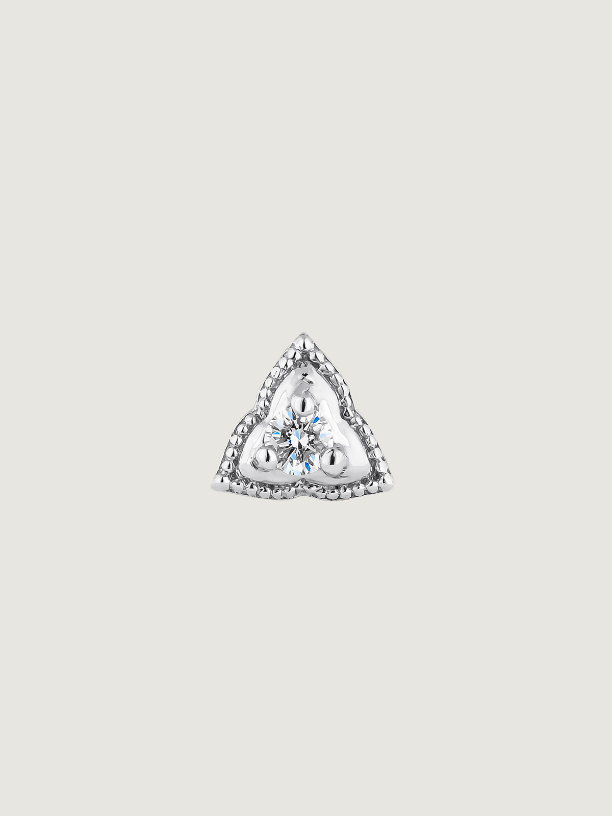 18K white gold individual earring with diamond and triangular shape.