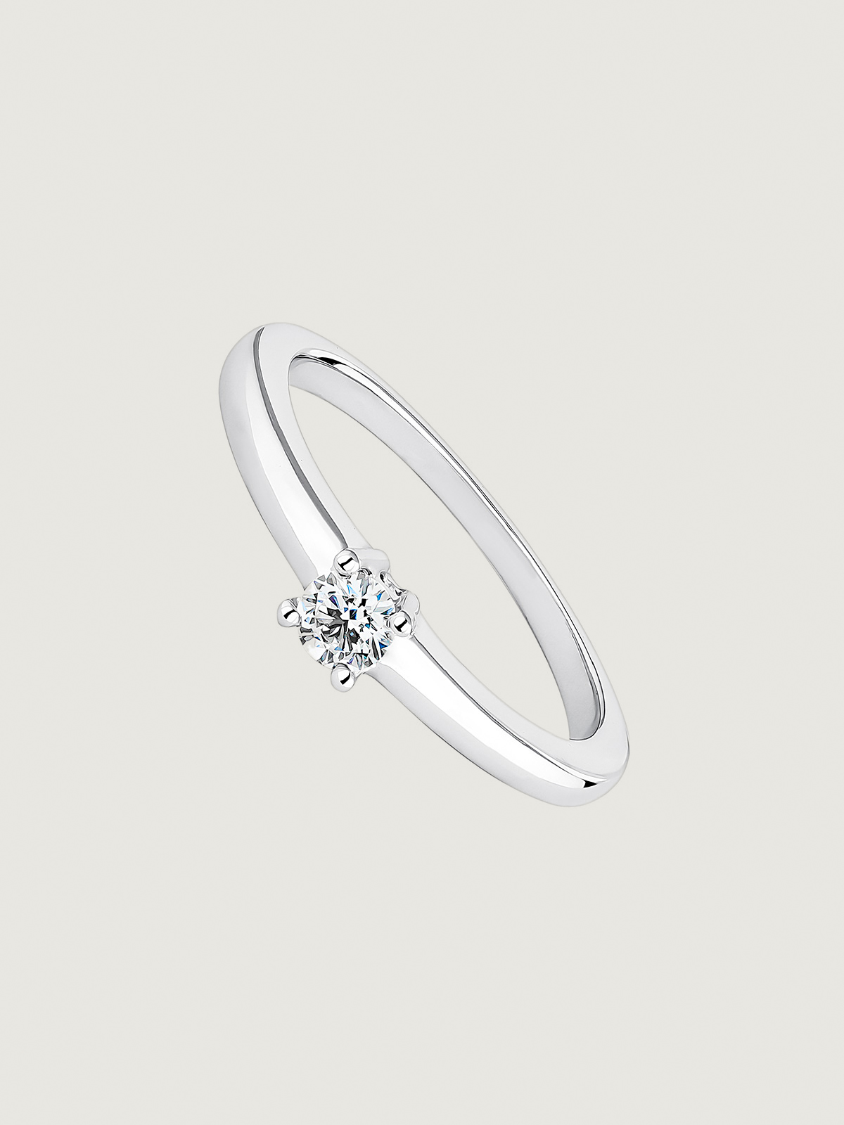 18K White Gold Solitaire Ring with 0.25 cts Diamond