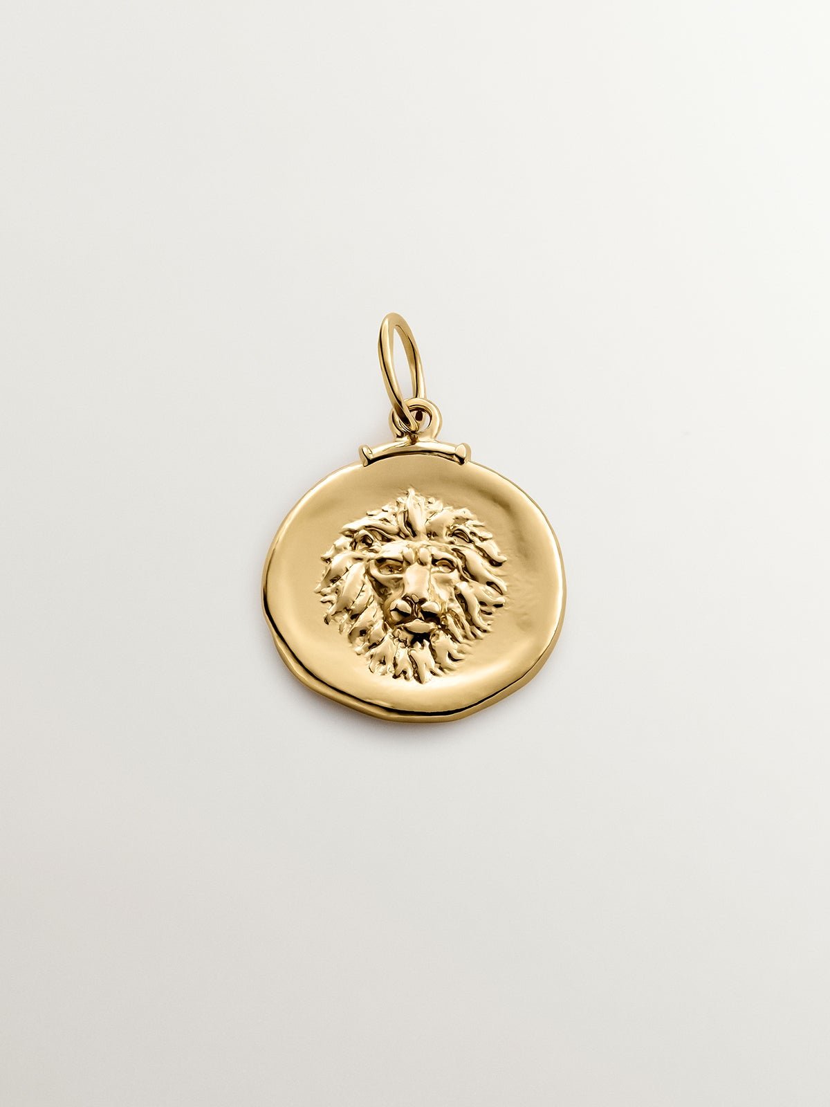 Charm Leo de plata 925 bañada en oro amarillo de 18K