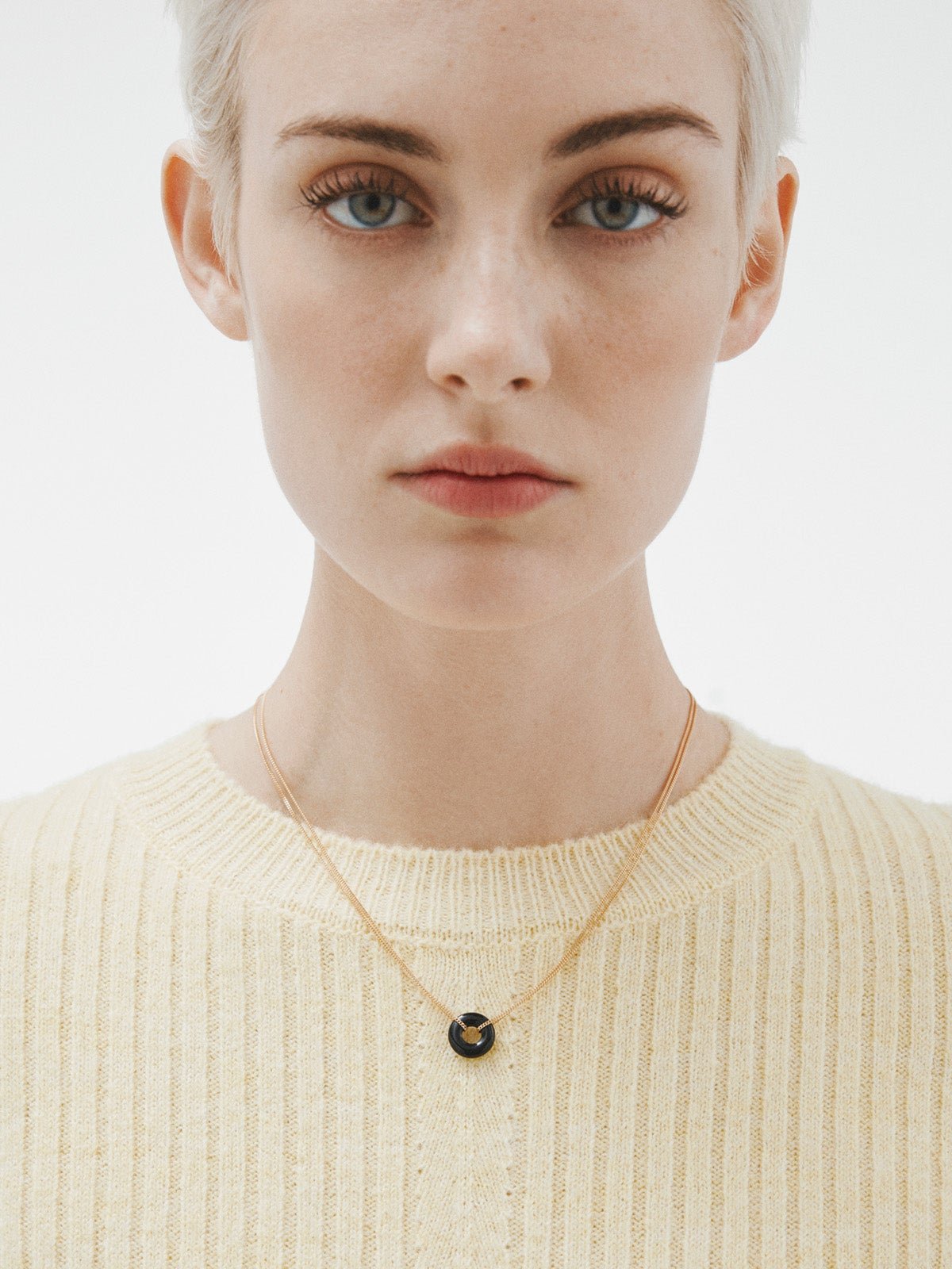 18K yellow gold plated 925 silver necklace with black onyx