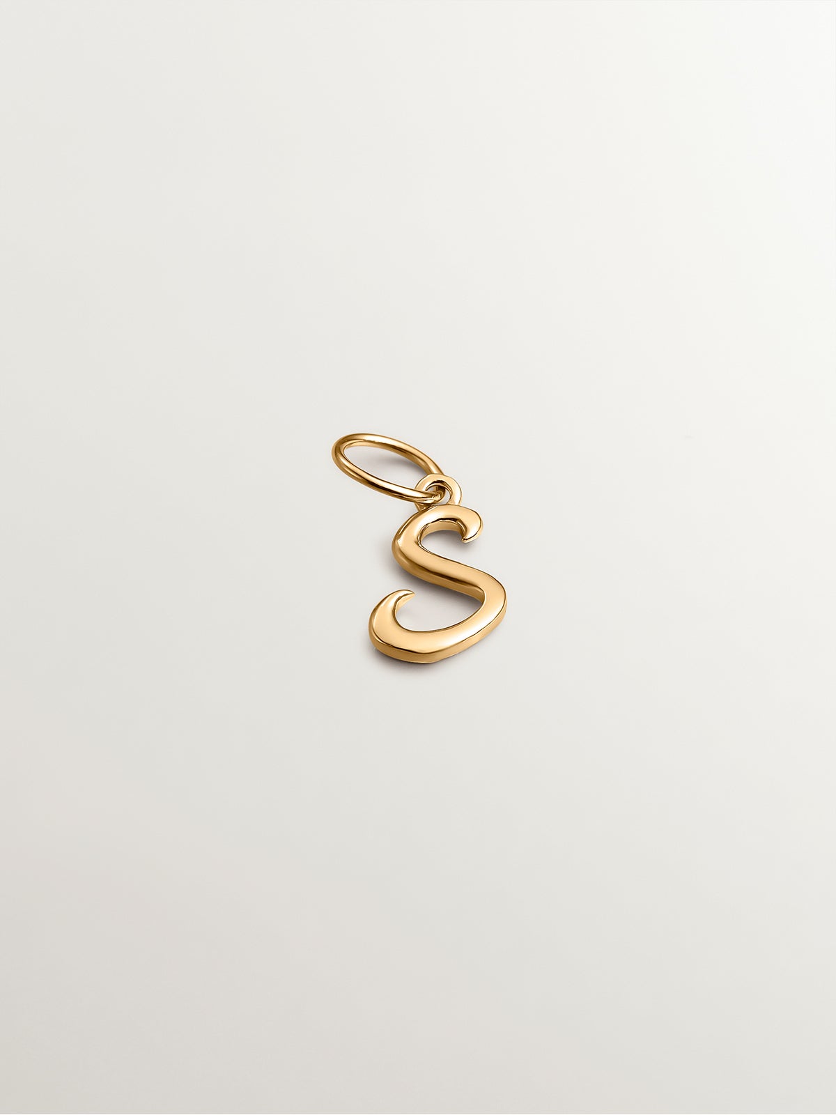 925 Silver charm bathed in 18K yellow gold with initial S